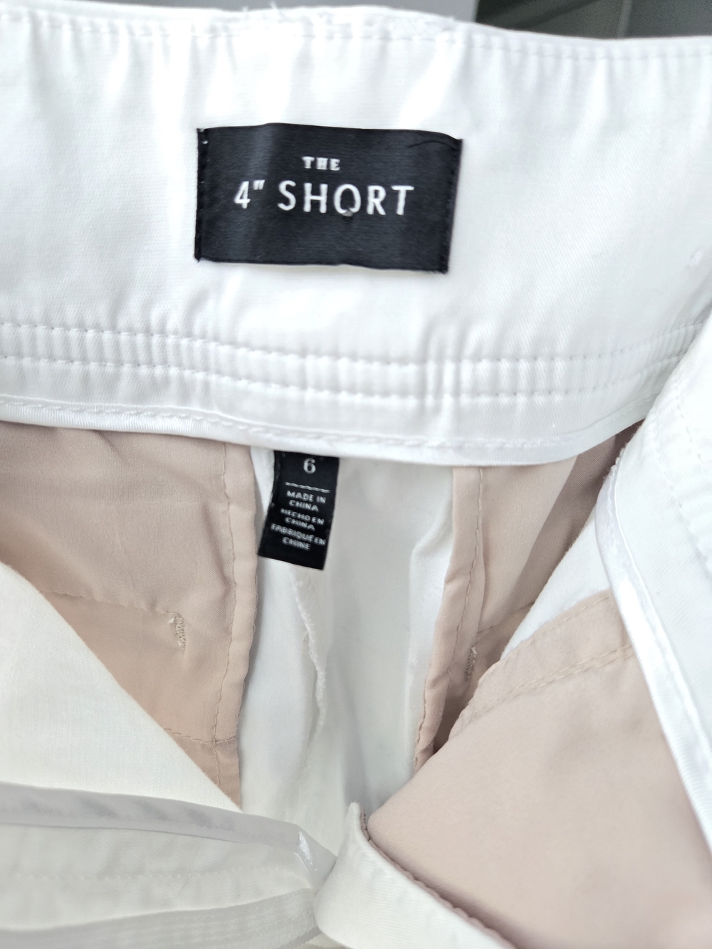 White House Black Market White The 4" Short Tailored Chino Shorts Women's Size 6 - Picture 4 of 5